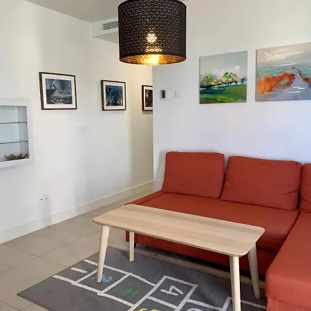 Charming Penthouse By The In Daire *