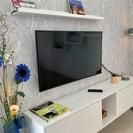 Daire Charming Penthouse By The In *
